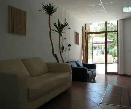 Sunny View North מלון דירות